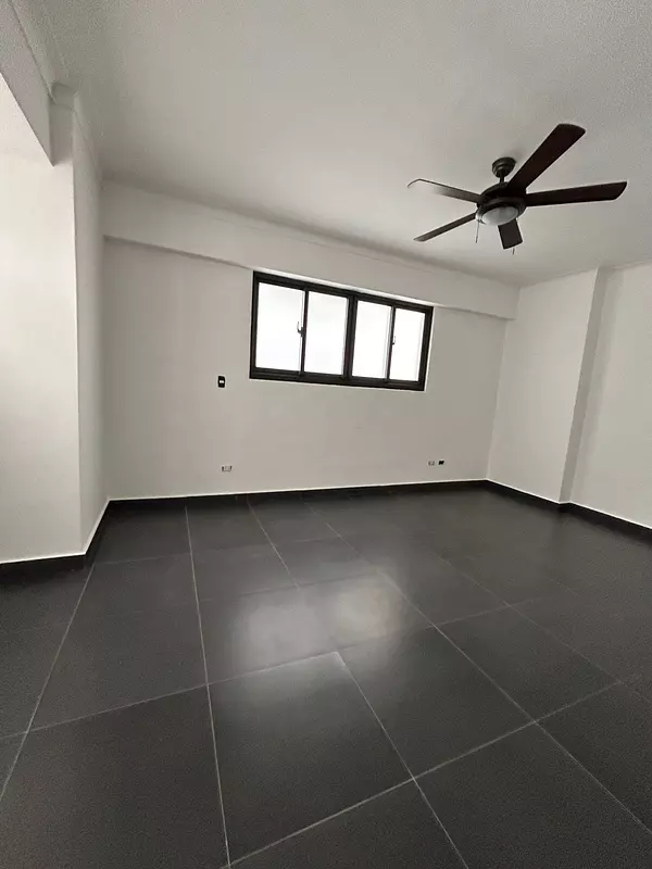 apartamentos - Se vende apartamento en  Ens. Naco 8