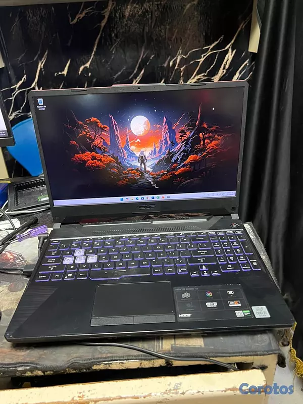 computadoras y laptops - Asus tuf FX505DY/RYZEN 5 3550H @2.10Ghz /16gb/Rade 1