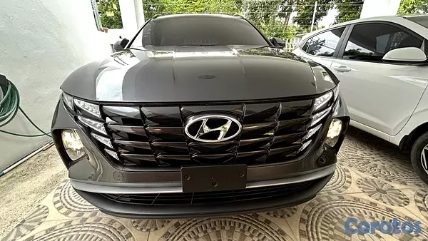 jeepetas y camionetas - Vendo de oportunidad Hyundai Tucson 2023 Semi-full 8