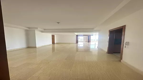apartamentos - ALQUILER APARTAMENTO CON LINEA BLANCA Y 3 PARQUEOS – SECTOR BELLA VISTA 3
