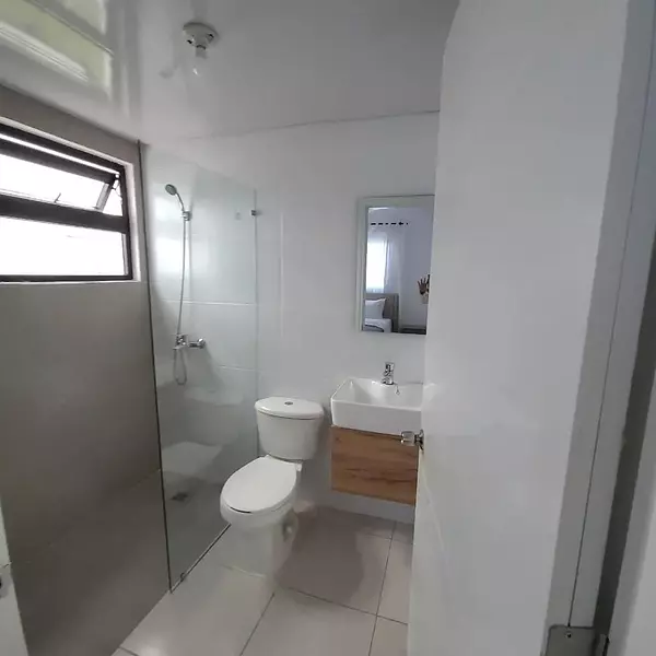 apartamentos - Primer Nivel Disponible en Ave. Hispanoamericana  2
