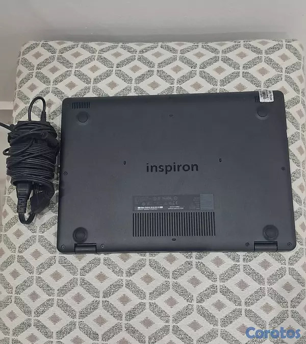 computadoras y laptops - Laptop Dell Inspiron 14" 3482 8GB DDR4 320GB HDD 2