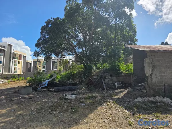 solares y terrenos - Solar en Venta con Proyecto Aprobado – Arroyo Hondo


  8