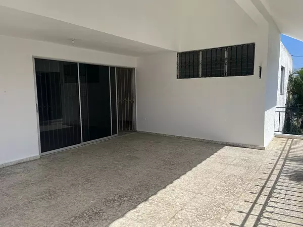 casas - Casa en Venta, La Castellana RD$ 25,000,000   5