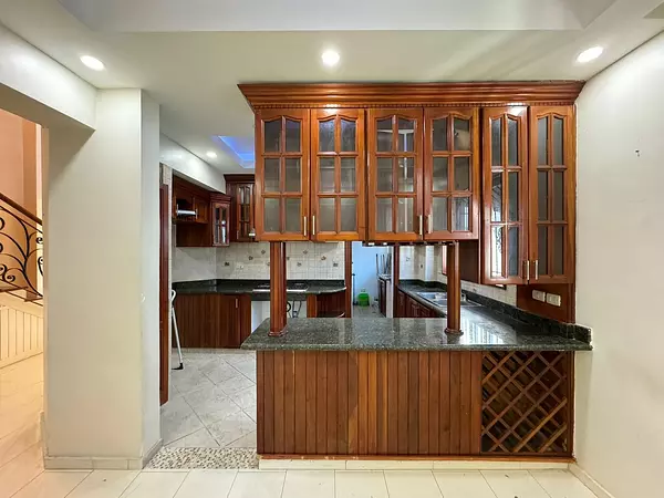 apartamentos - Pent-house en Venta
EL MILLÓN
RD$12,500,000.00
Mantenimiento: RD$7,500.00

 7