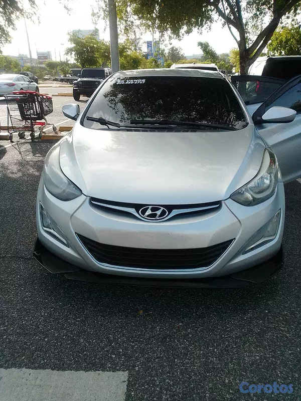 carros - SE VENDE HYUNDAI ELANTRA 2016 585.000.00 NEGOCIABLE 16