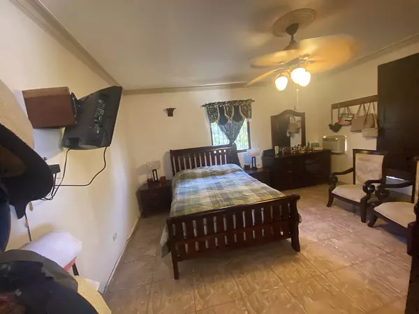 casas - casa en la unión a 3 minutos del aeropuerto Gregorio luperon  4
