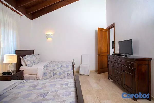 casas vacacionales y villas - Vendo Exquisita Villa en Casa De Campo  8