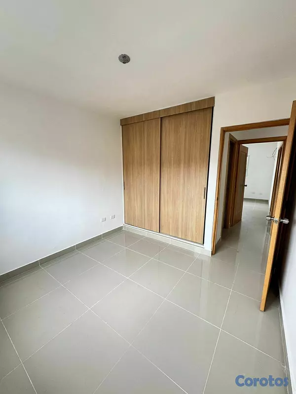 apartamentos -  Venta de Apartamento en La Isabelita  8