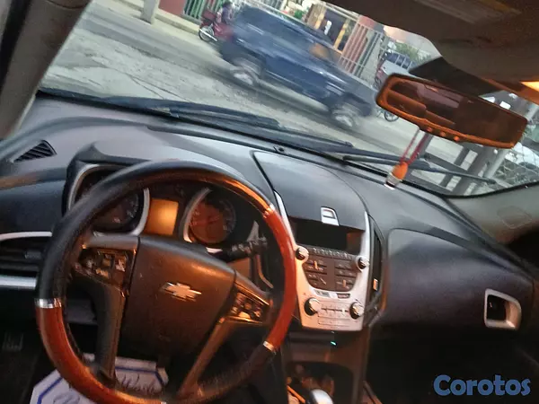 jeepetas y camionetas - Negociable  9