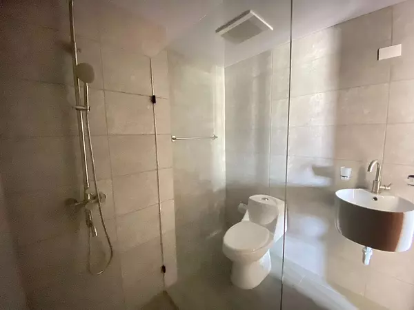 apartamentos - Se alquila apartamento en Evaristo Morales 6