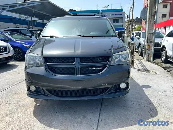 jeepetas y camionetas - Dodge Caravan GT 2017 9