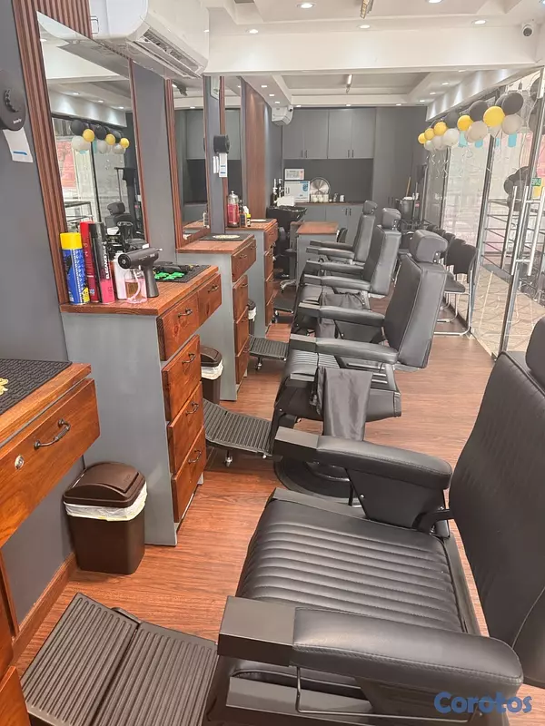 servicios profesionales - Barbería en venta  4