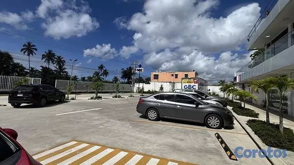 oficinas y locales comerciales - Local comercial en alquiler en Los Frailes de 46m2
ALQUILER
US$ 1,000 4