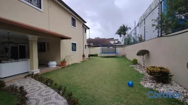 casas - Hermosa Casa De Lujo En Venta (Sector privado) seg 12