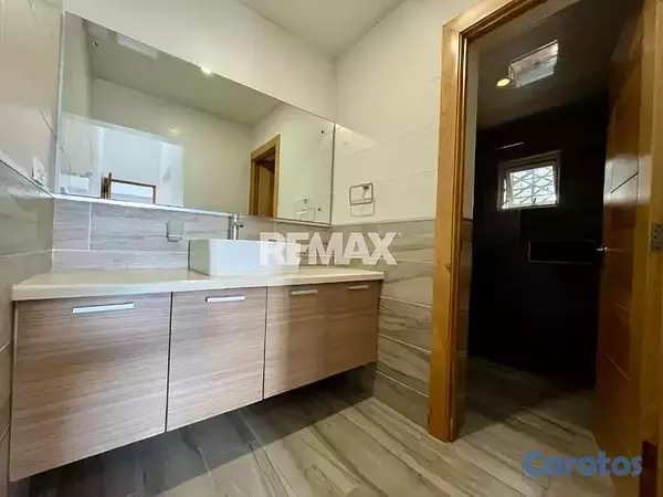 apartamentos - Apartamento con Línea Blanca en La Julia 9