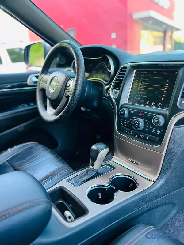 jeepetas y camionetas - JEEP GRAND CHEROKEE LIMITED  3