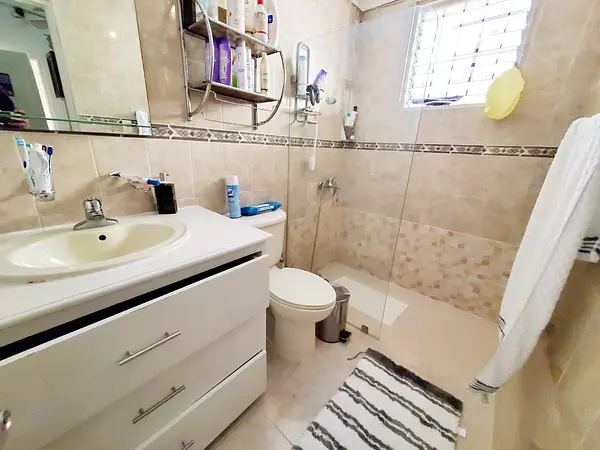 casas - Se vende casa en Arroyo Hondo III 3
