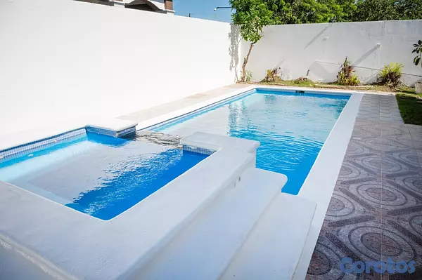 casas - Villa con Piscina en Santiago | 6 Habitaciones | Oportunidad Unica 6