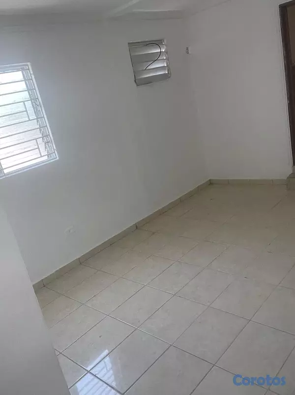 apartamentos - Apartamento en Alquiler en Renacimiento. 2do piso. 2