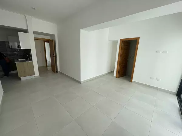 apartamentos - Se alquila apartamento en Serralles  7