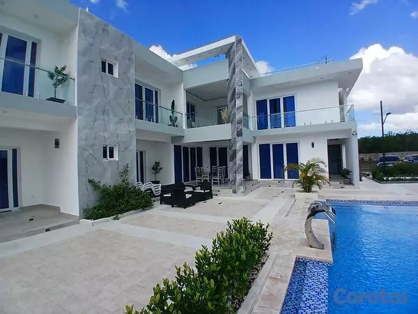 casas vacacionales y villas - Villa en Guayacanes Juan Dolio de 6 habitaciones n 3