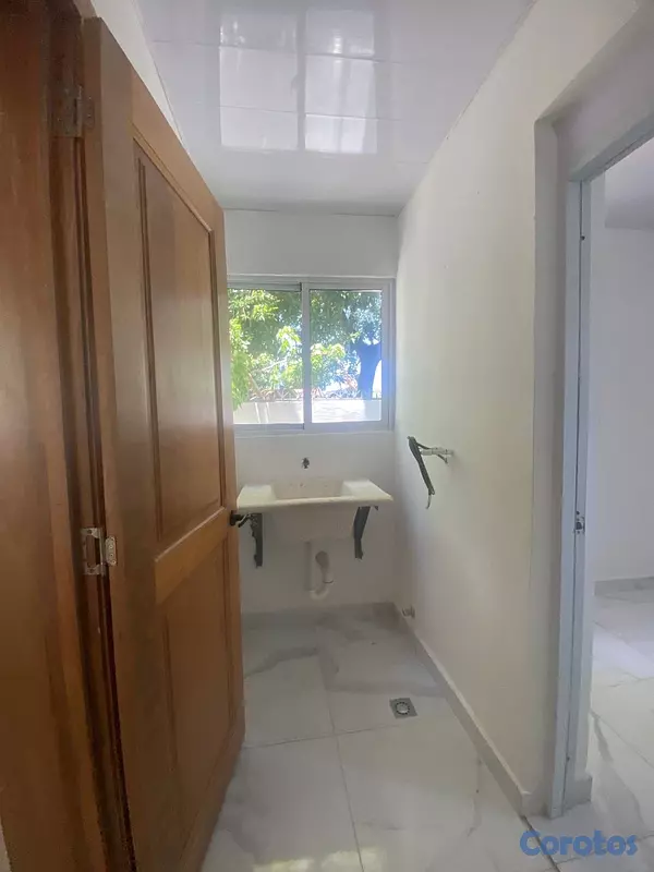 apartamentos - venta de apartamento corales del sur  2