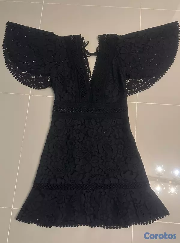 ropa para mujer - Hermoso vestido de encaje  3