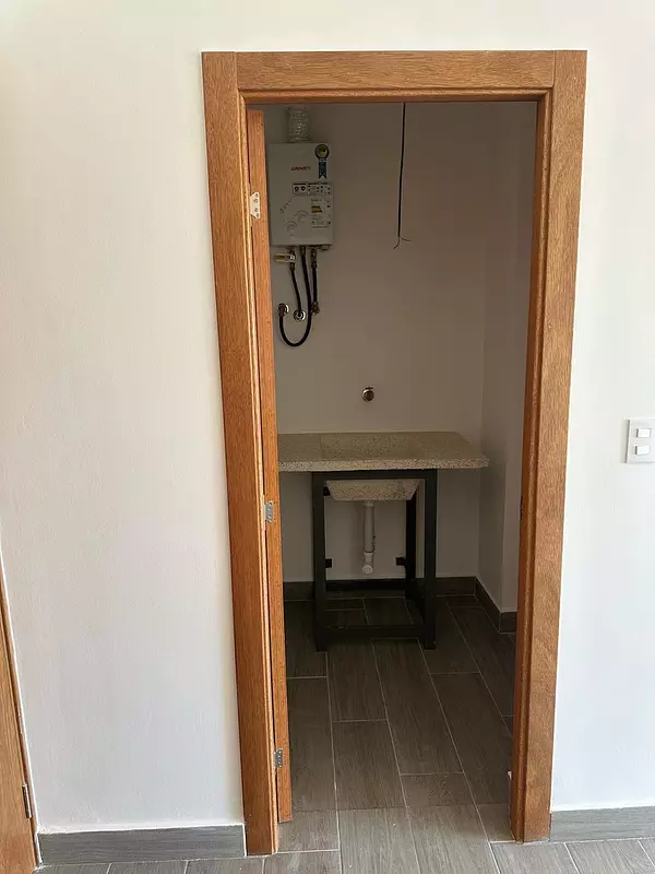apartamentos - Alquilo apartamento en la Av. Prolongación. 3