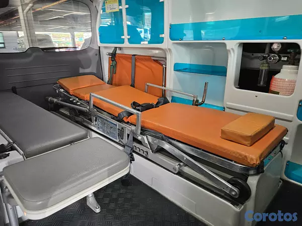 otros vehiculos - HYUNDAI GRAND STAREX  AMBULANCIA 2016 BLANCO 3
