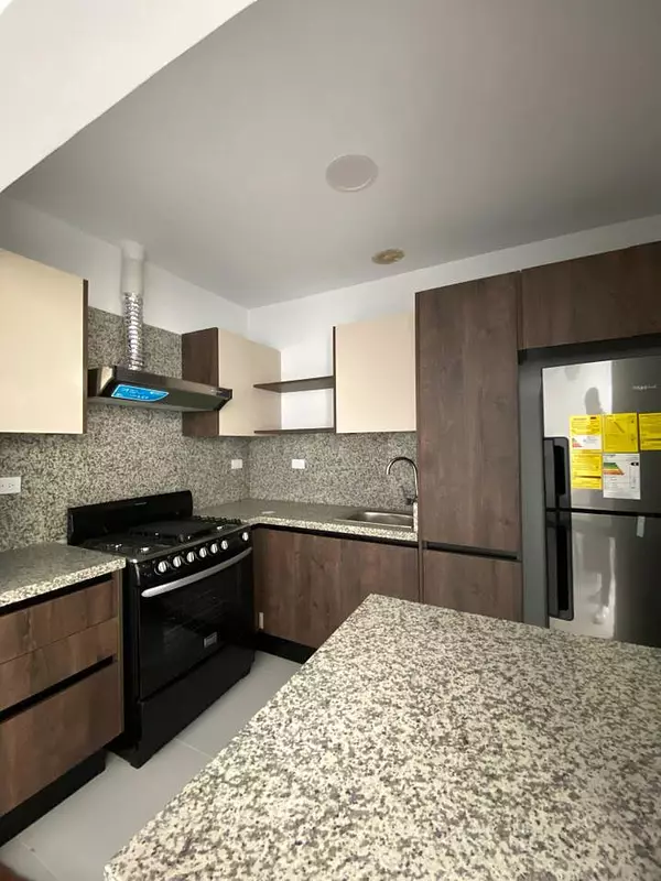 apartamentos - Apartamento en alquiler en Evaristo Morales  2