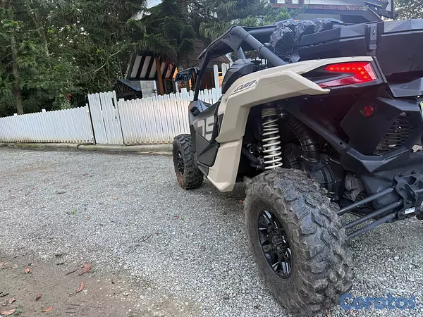 vehiculos recreativos - 2023 Can-Am Maverick X3 Turbo RR 2