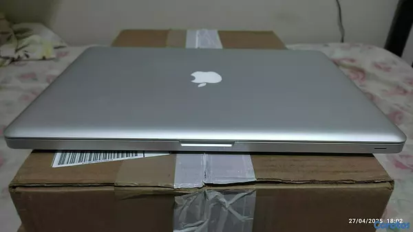 computadoras y laptops - Macbook Pro 2011 --- 15" Pulgadas 6
