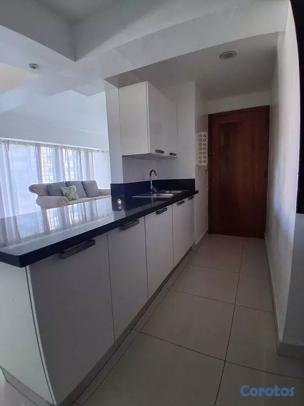 apartamentos - Apartamento en piantini   1100 US$ con mantenimien 7