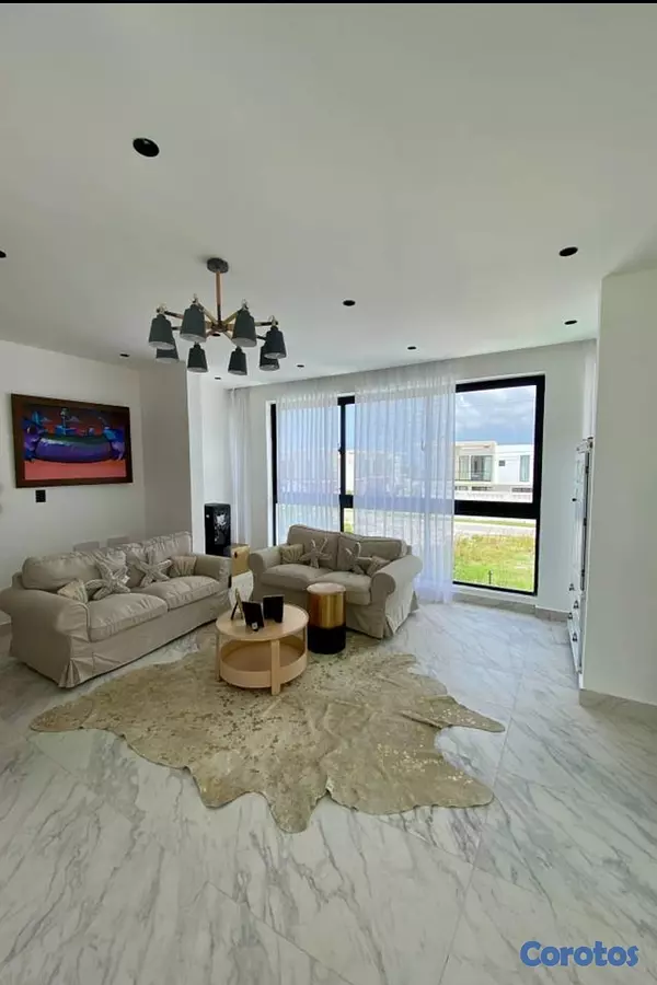 casas vacacionales y villas - 🏡 Villa de Ensueño con Piscina Privada en Costa Cana 6
