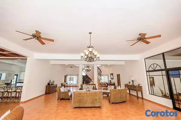 casas vacacionales y villas - Ven y conoce esta extraodinaria villa ubicada en:📍Metro Country club  4