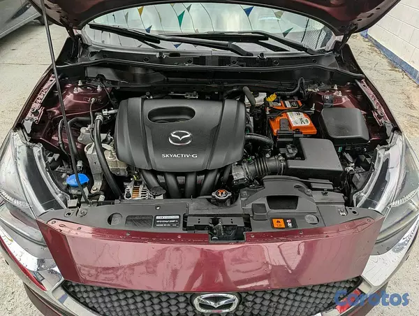 carros - MAZDA2 2020  12