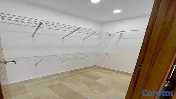 apartamentos - Apartamento en renta ubicado en Naco 8