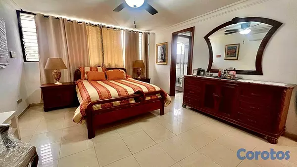 casas - Venta de casa en Los Cacicazgos  4