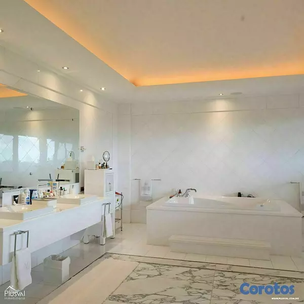 casas - Casa en venta en Cuesta hermosa  9