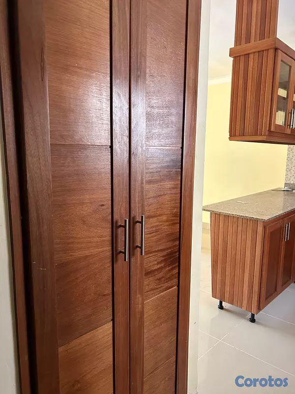 apartamentos - Alquiler Aparamento 2do Nivel, Res. Quintas de Parque. Jacobo Majluta. 5