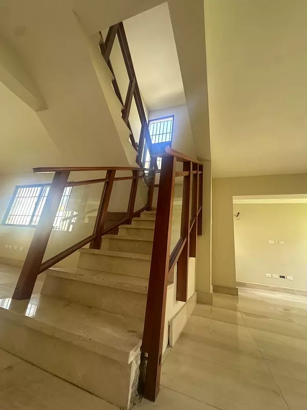 casas - alquiler casa comercial dos niveles  8