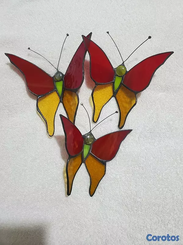 decoración y accesorios - Mariposas en vitral 7