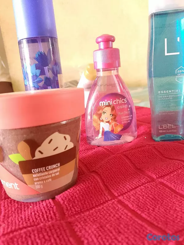 salud y belleza - productos de Lebel y Esika  2