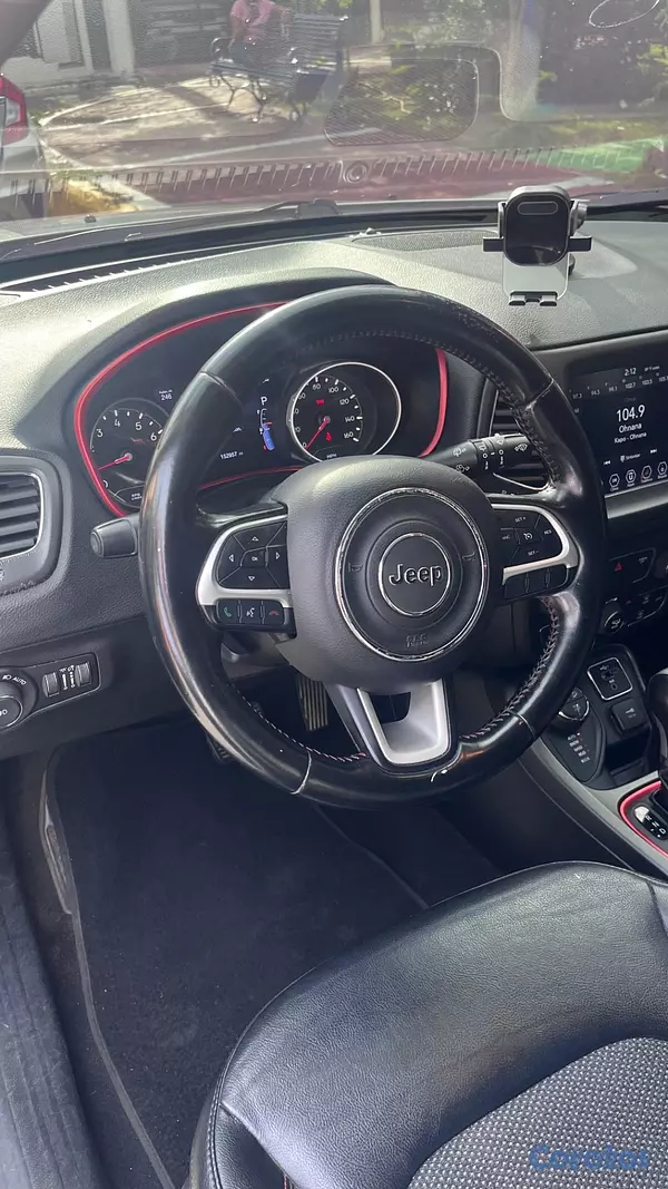 jeepetas y camionetas - JEEP COMPASS TRAILHAWK 4X4 2020 *COMO NUEVA* 4