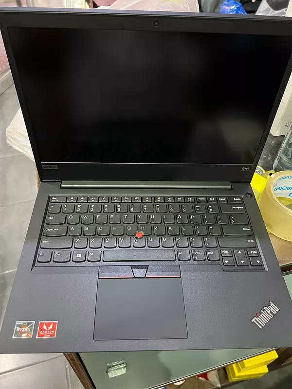 computadoras y laptops - Lenovo ThinkPad E495 - Laptop Full HD de 14 pulgadas. Nueva 2