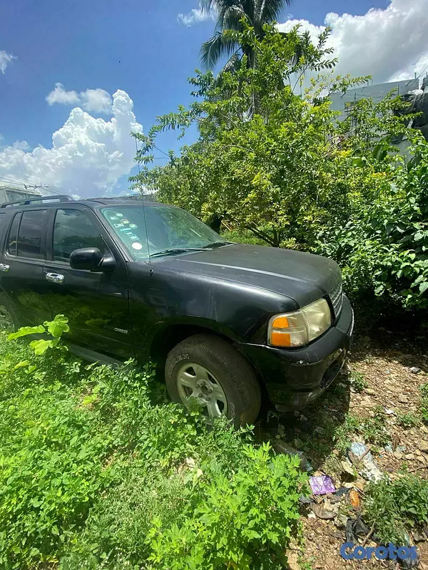 jeepetas y camionetas - guagua Ford 2003,   reparacion oh piezas 2