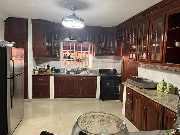 casas - Se vende hermosa casa en Prado Oriental 6