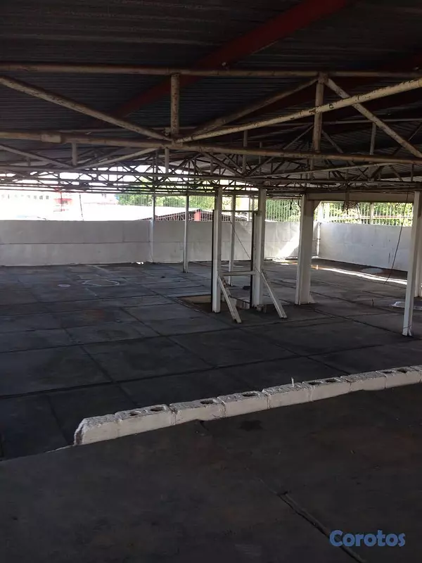 oficinas y locales comerciales - Nave Comercial Villas Agrícolas 1000 m2  7