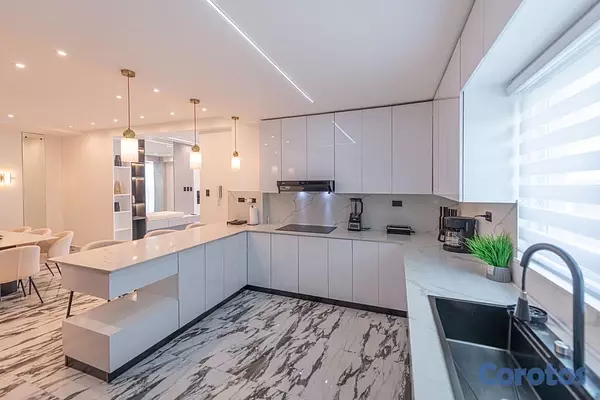 apartamentos - vendo Ph renacimiento tres habitaciones con baño tres parqueos terraza jacuzzi  6